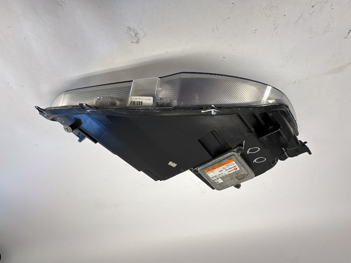 2013 Tesla Model S Left Headlamp 6005906-00-C
