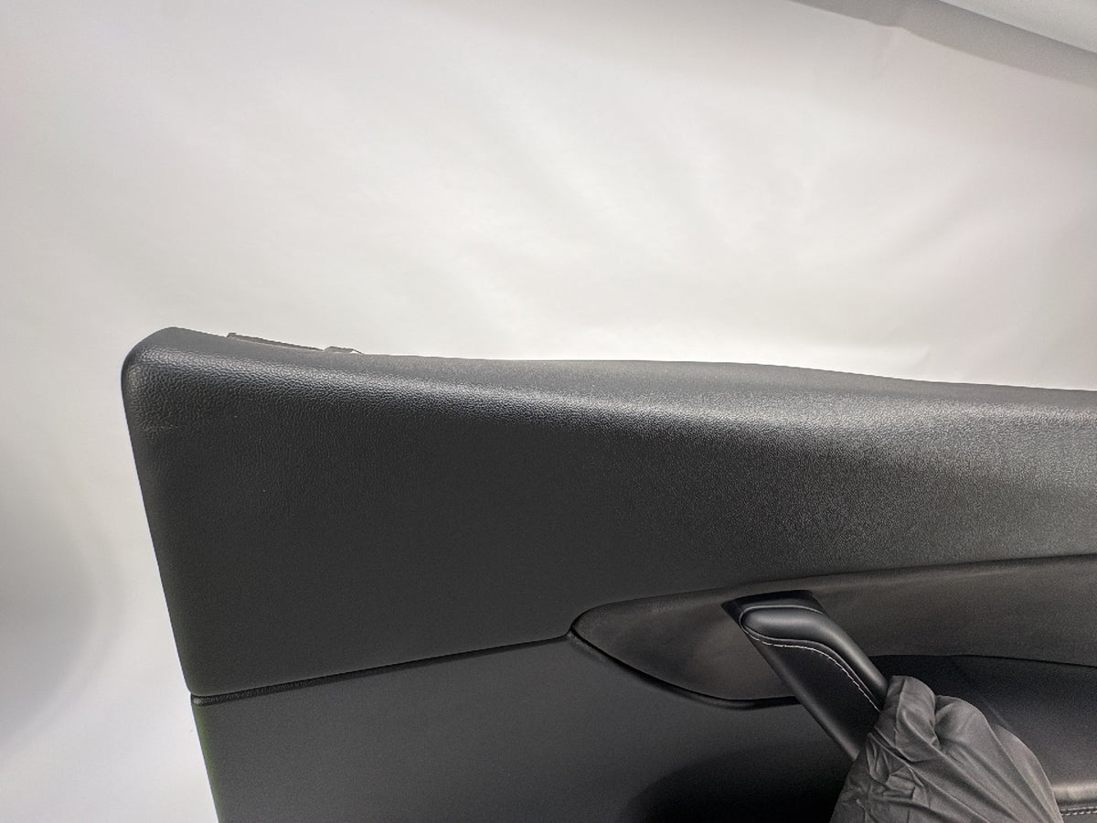 2021-2023 Tesla Model Y Front Right Door Panel 1497295-91-C