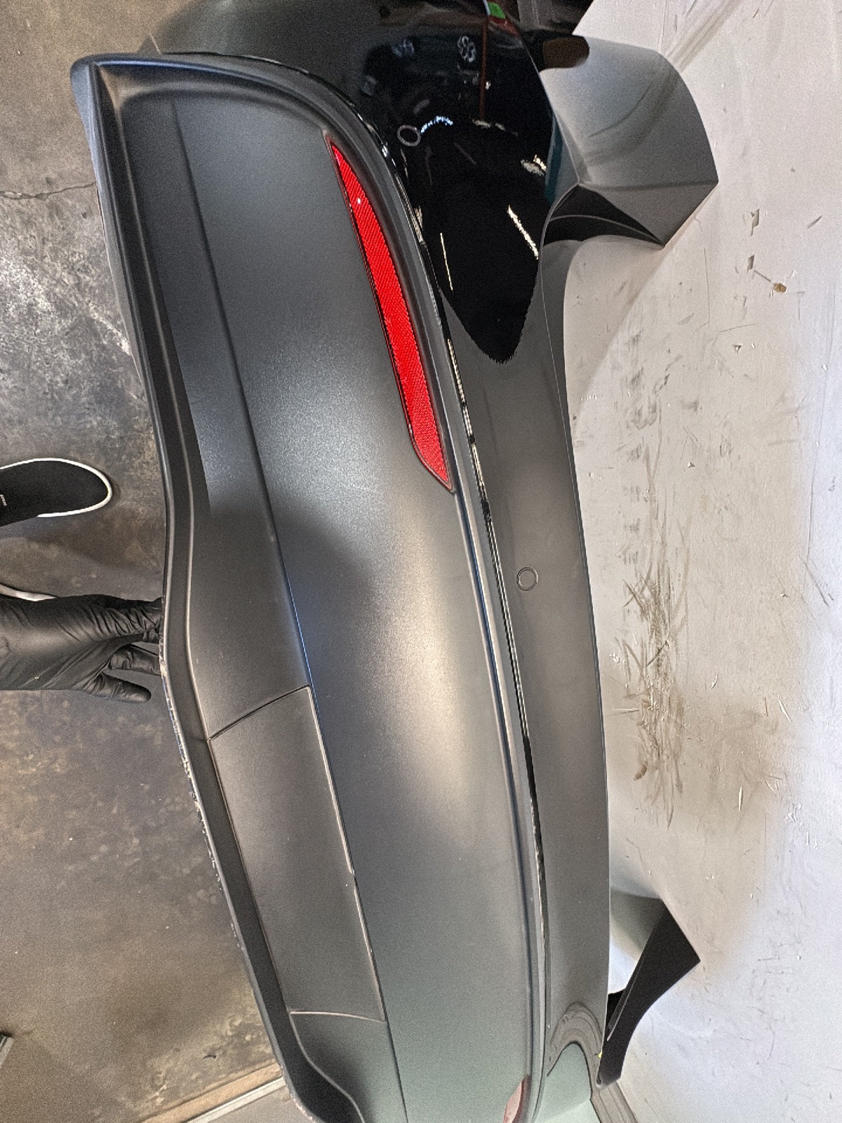 2021 Tesla Model Y Rear Bumper Assembly 1493735-S0-A
