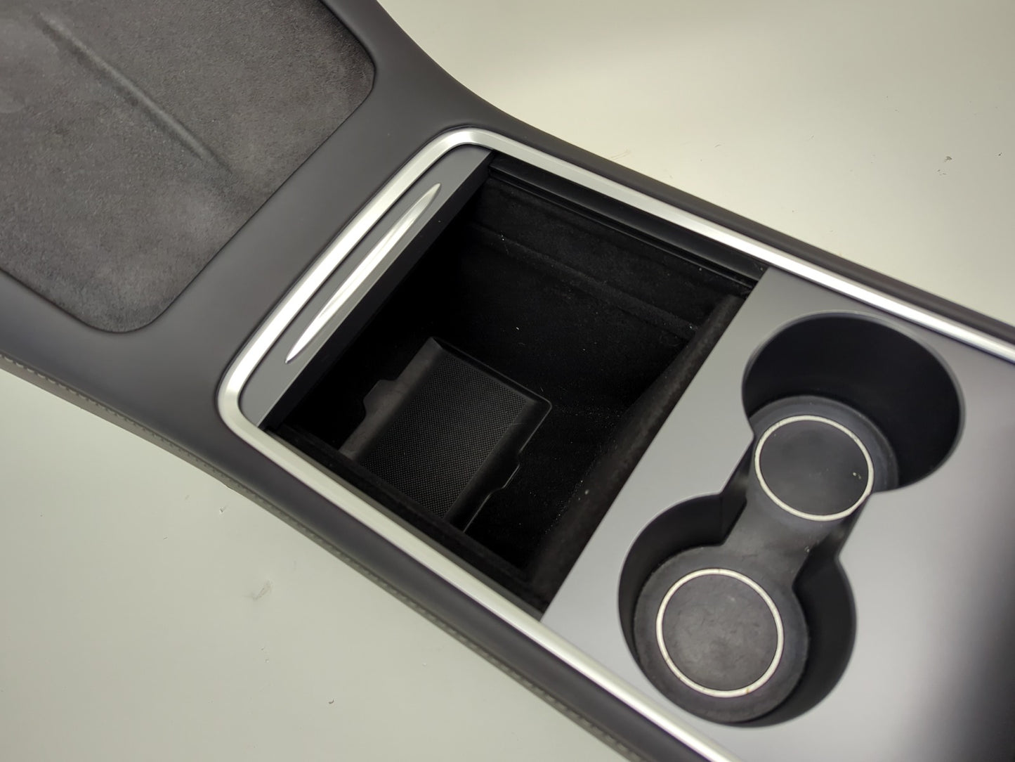 2022-2023 Tesla Model 3 Center Console 2.0 1755503-70-C