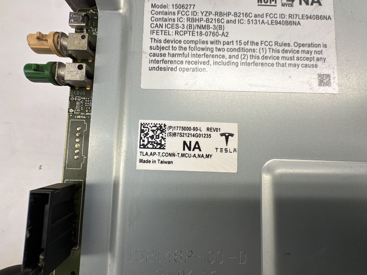 2021 Tesla Model Y Car Computer With Security Module 1775000-90-L