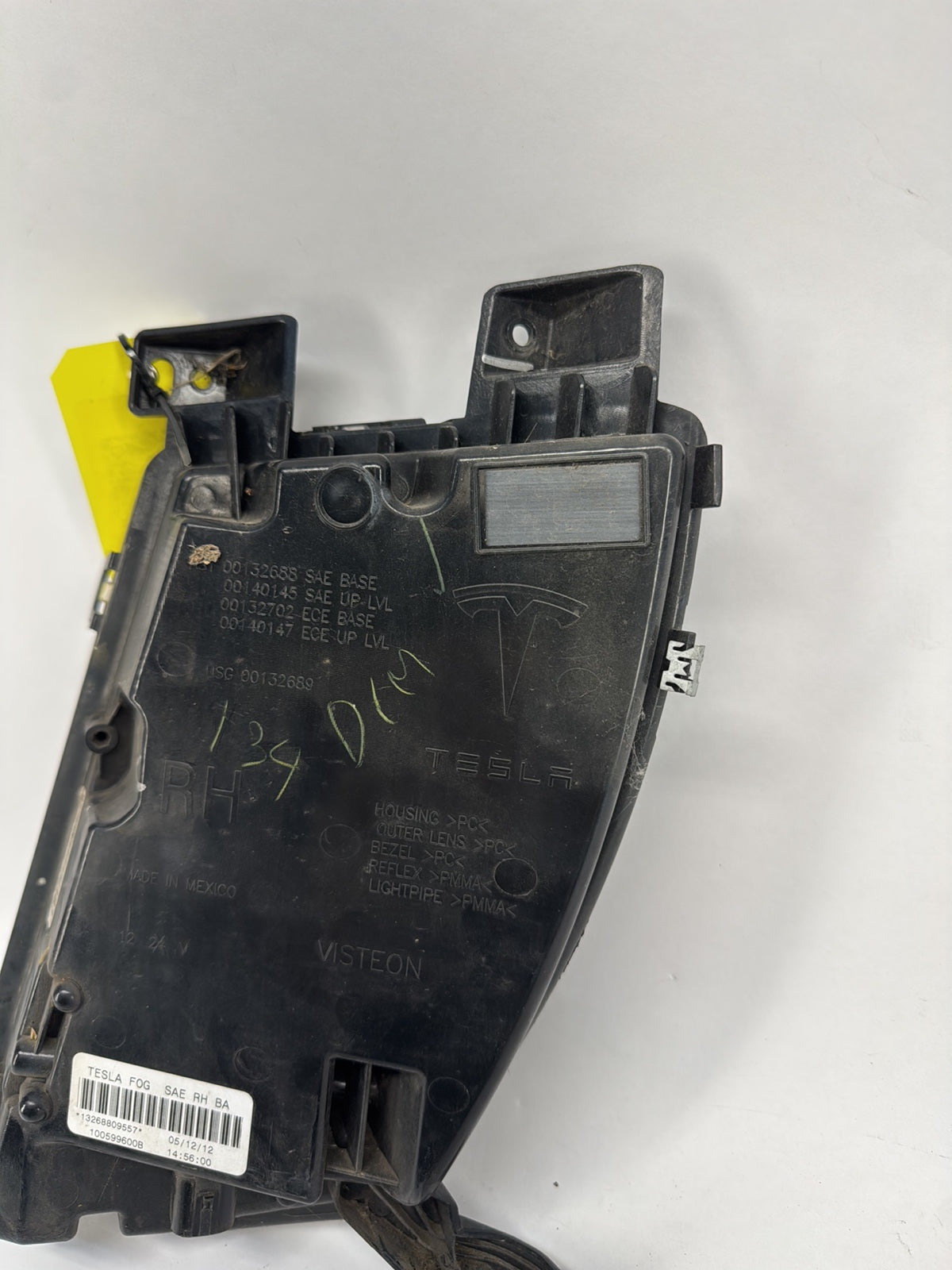 2013-2015 Tesla Model S Right Fog Lamp 6005914-00-F