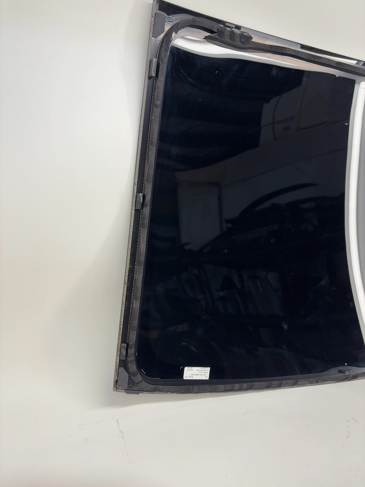 2021-2024 Tesla Model 3 Roof Glass 1587892-00-A