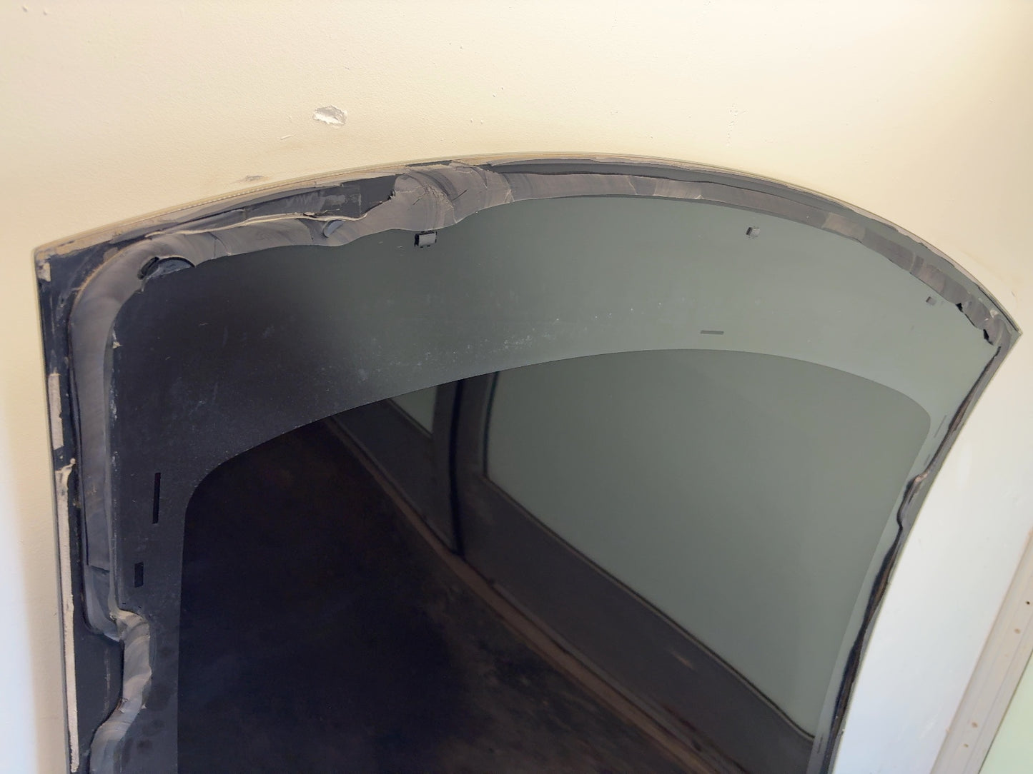 2019 Tesla Model S Fixed Glass Roof 1032766-00-G