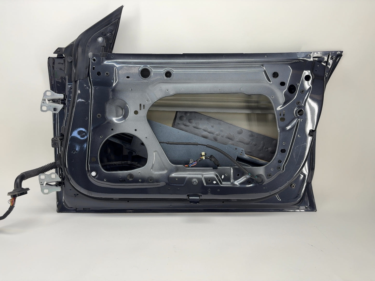 2024-2025 Tesla Model 3 Highland Front Right Door Shell 1751846-E0-A