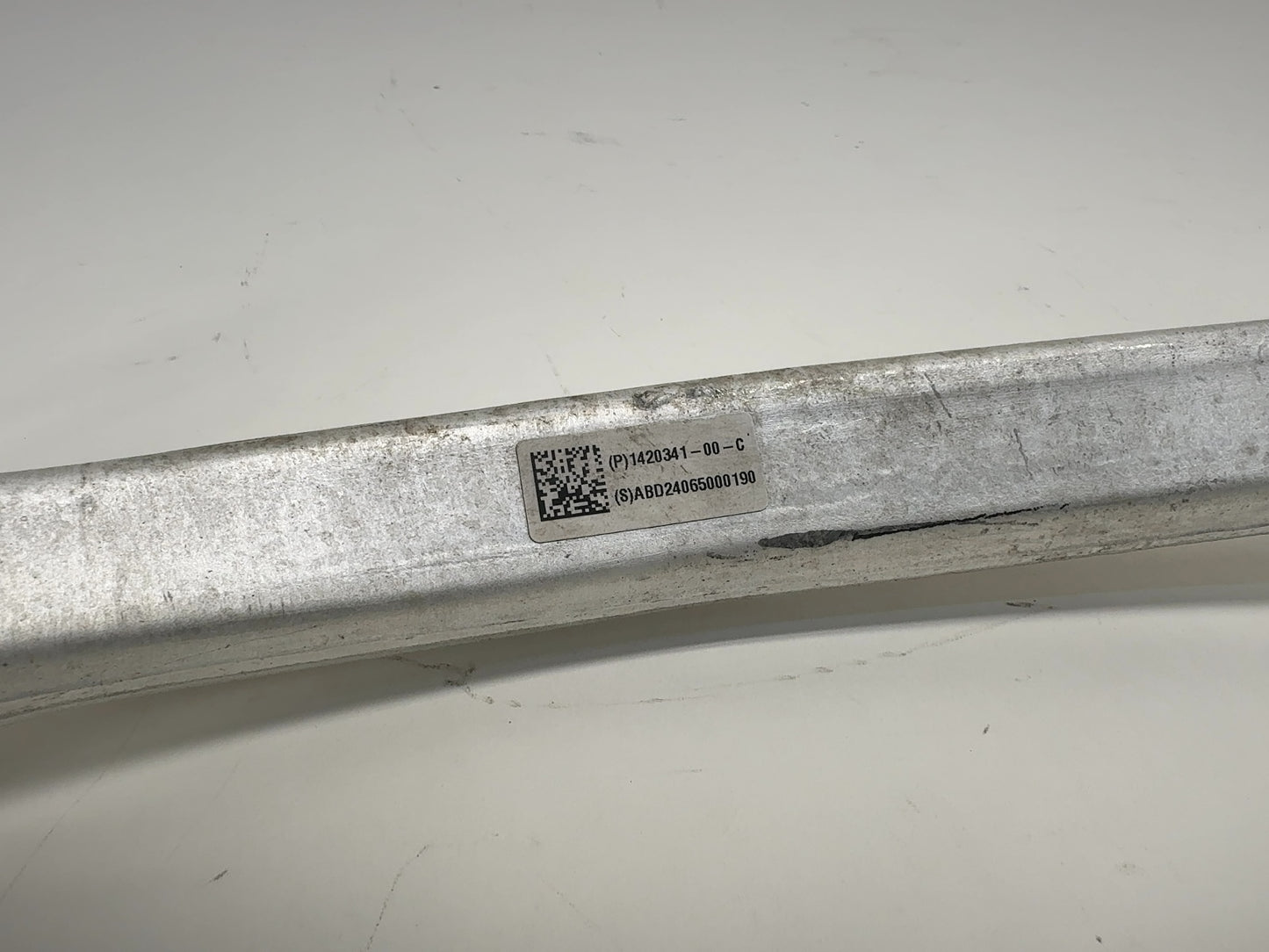 2015 Tesla Model S Front Fore Link Left 1420341-00-C
