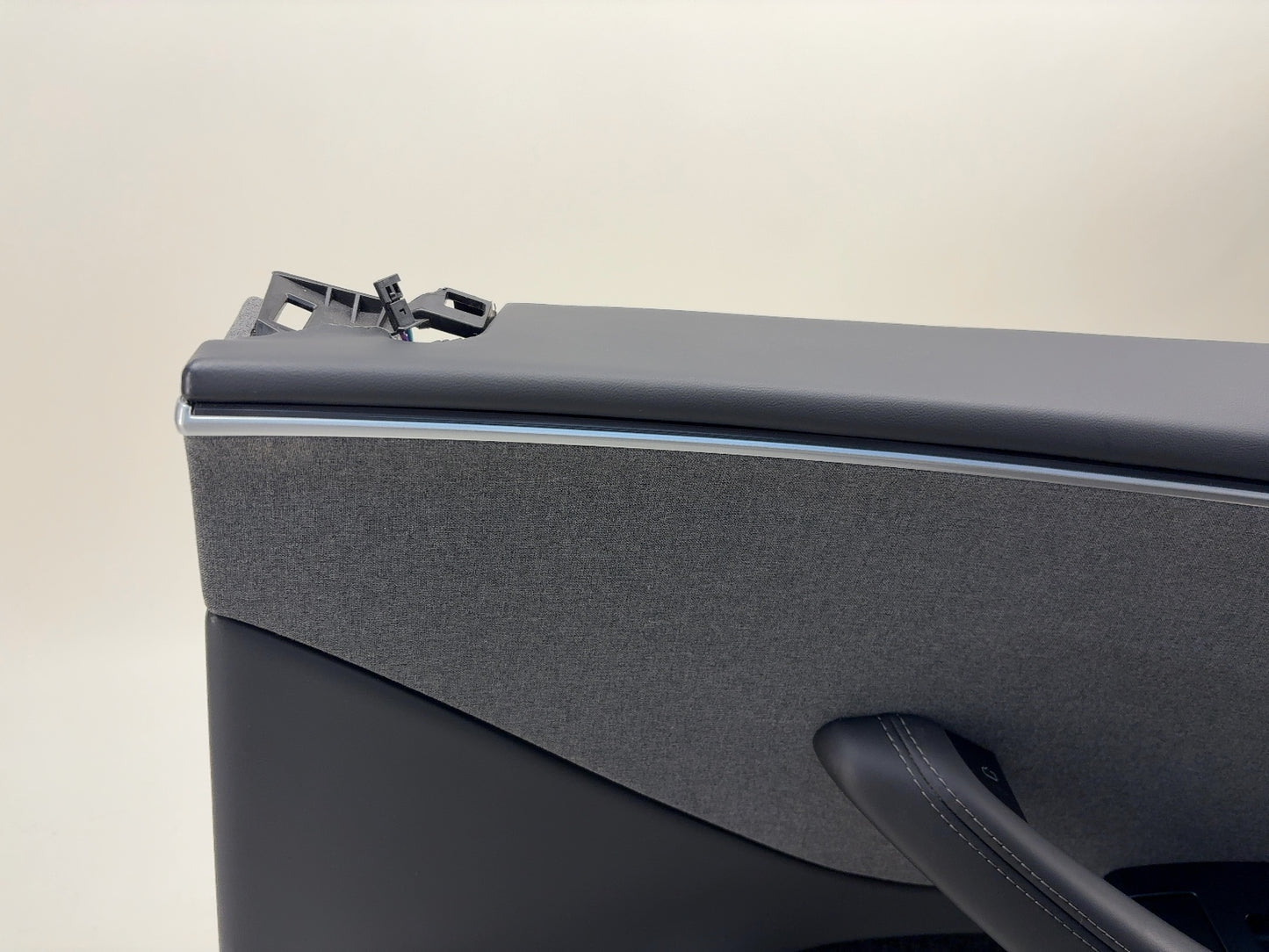 2025 Tesla Model 3 Highland Front Right Door Panel 1776740-20-E