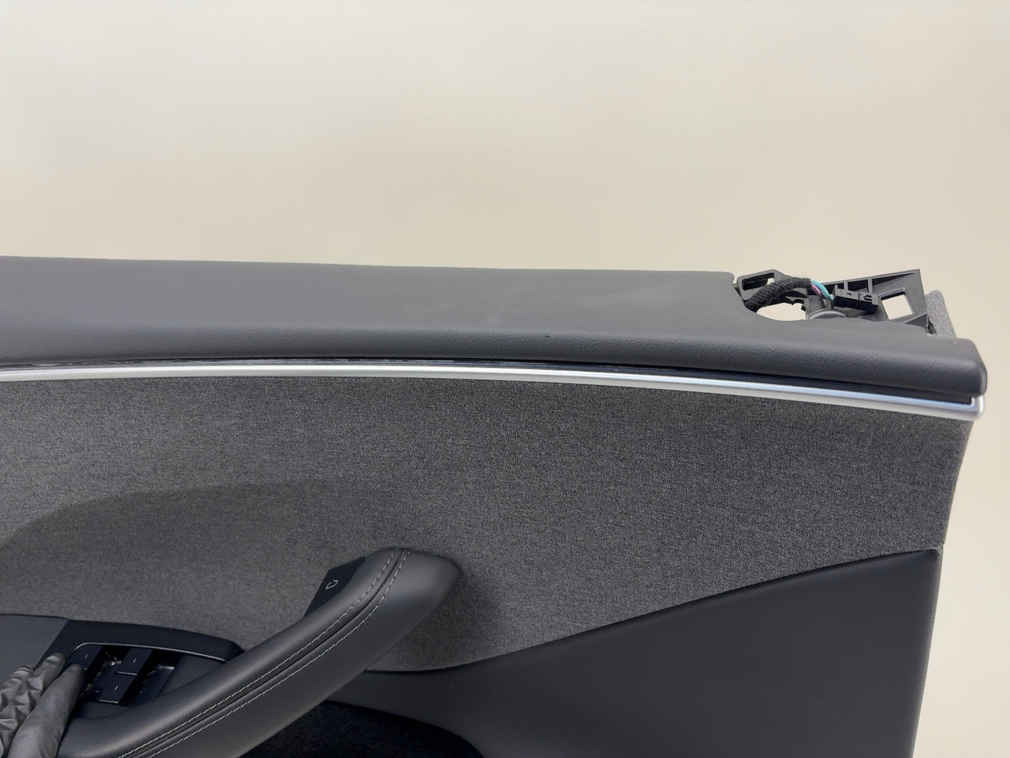 2024-2025 Tesla Model 3 Highland Front Left Door Panel 1776730-20-D