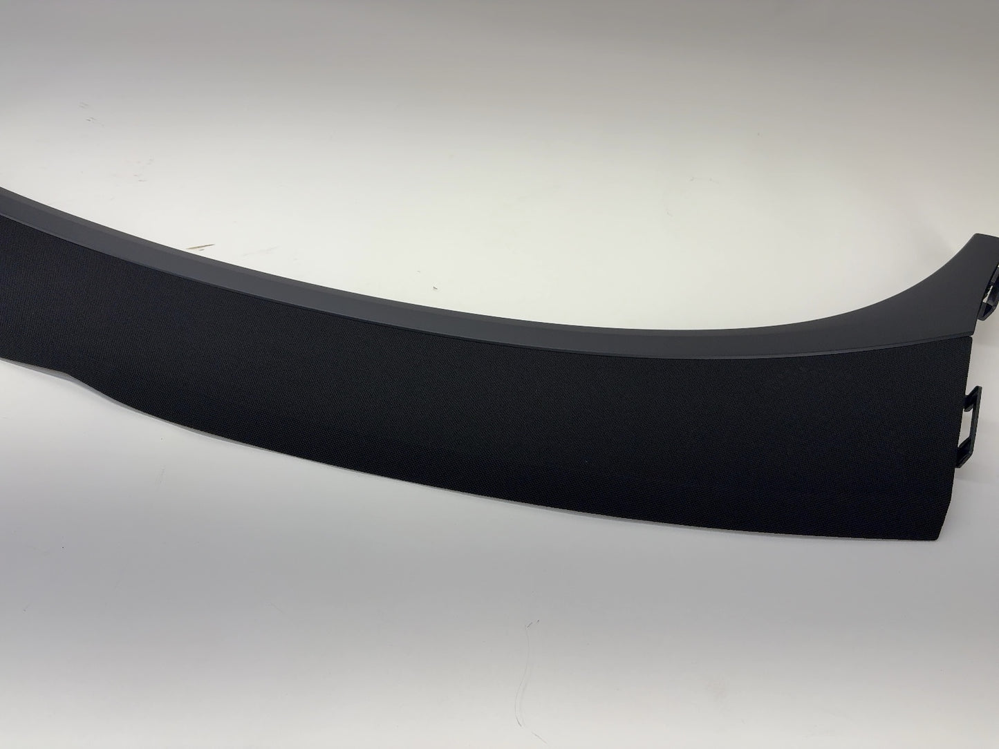 2026 Tesla Model Y Juniper Instrument Panel Wrap Around 1935944-50-D