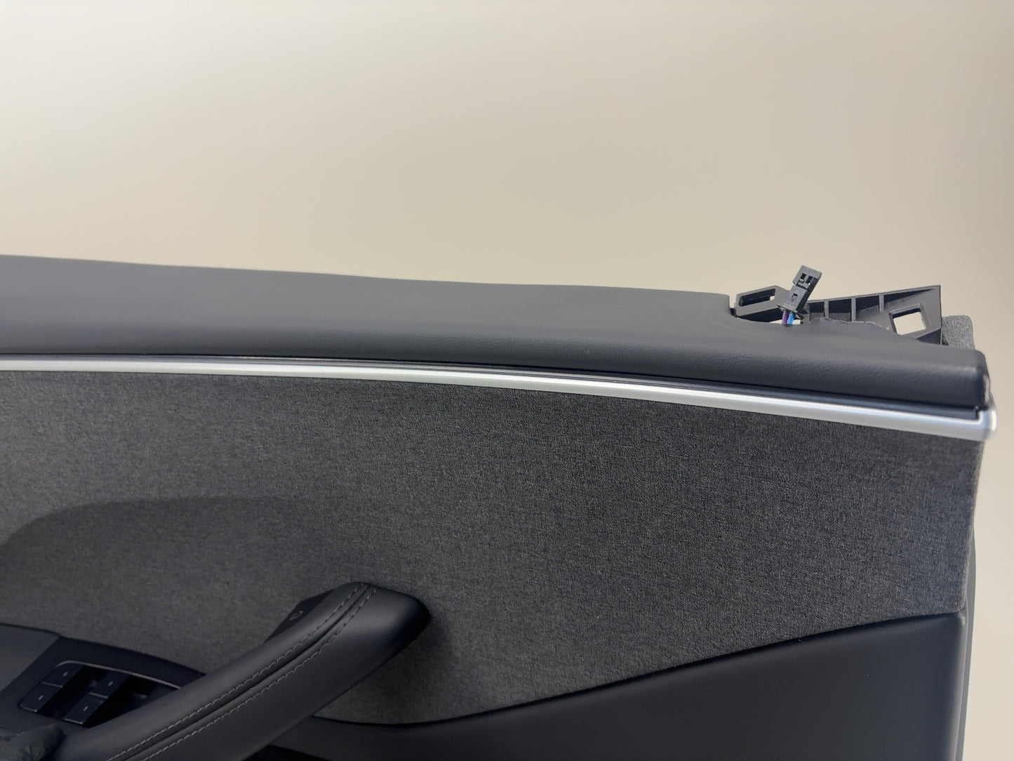 2024-2025 Tesla Model 3 Highland Front Left Door Panel 1776730-20-D