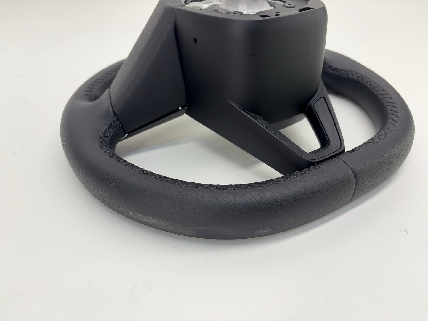 2024-2025 Tesla Model 3 Highland Steering Wheel Heated 1735339-00-F