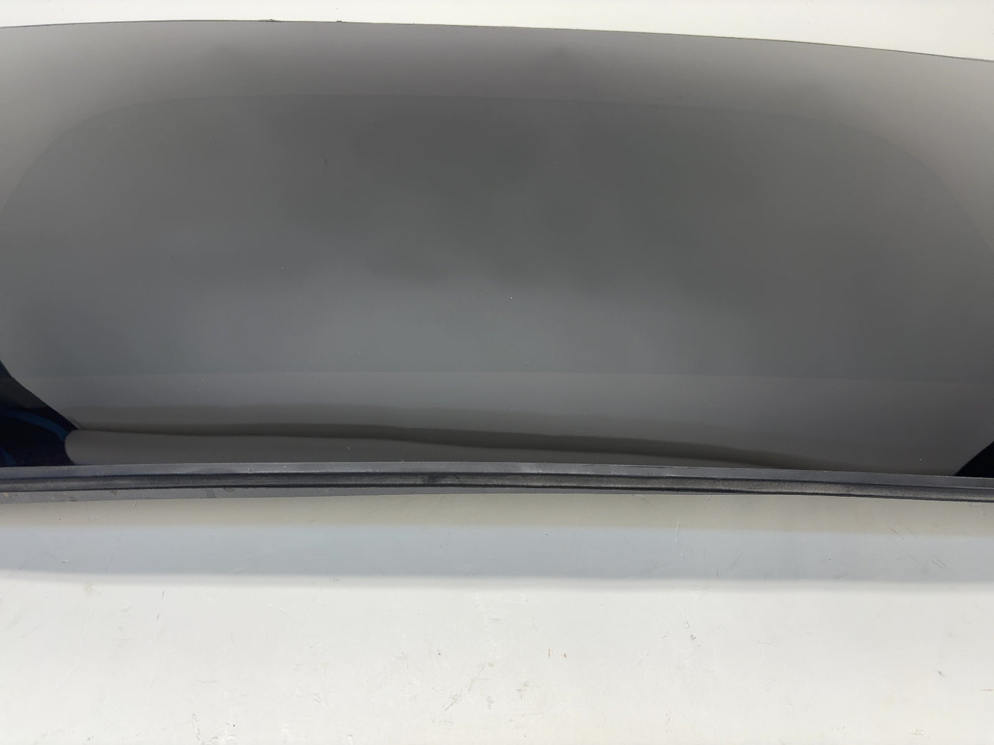 2019-2020 Tesla Model X Roof Glass Rear Door Right 1034903-00-N