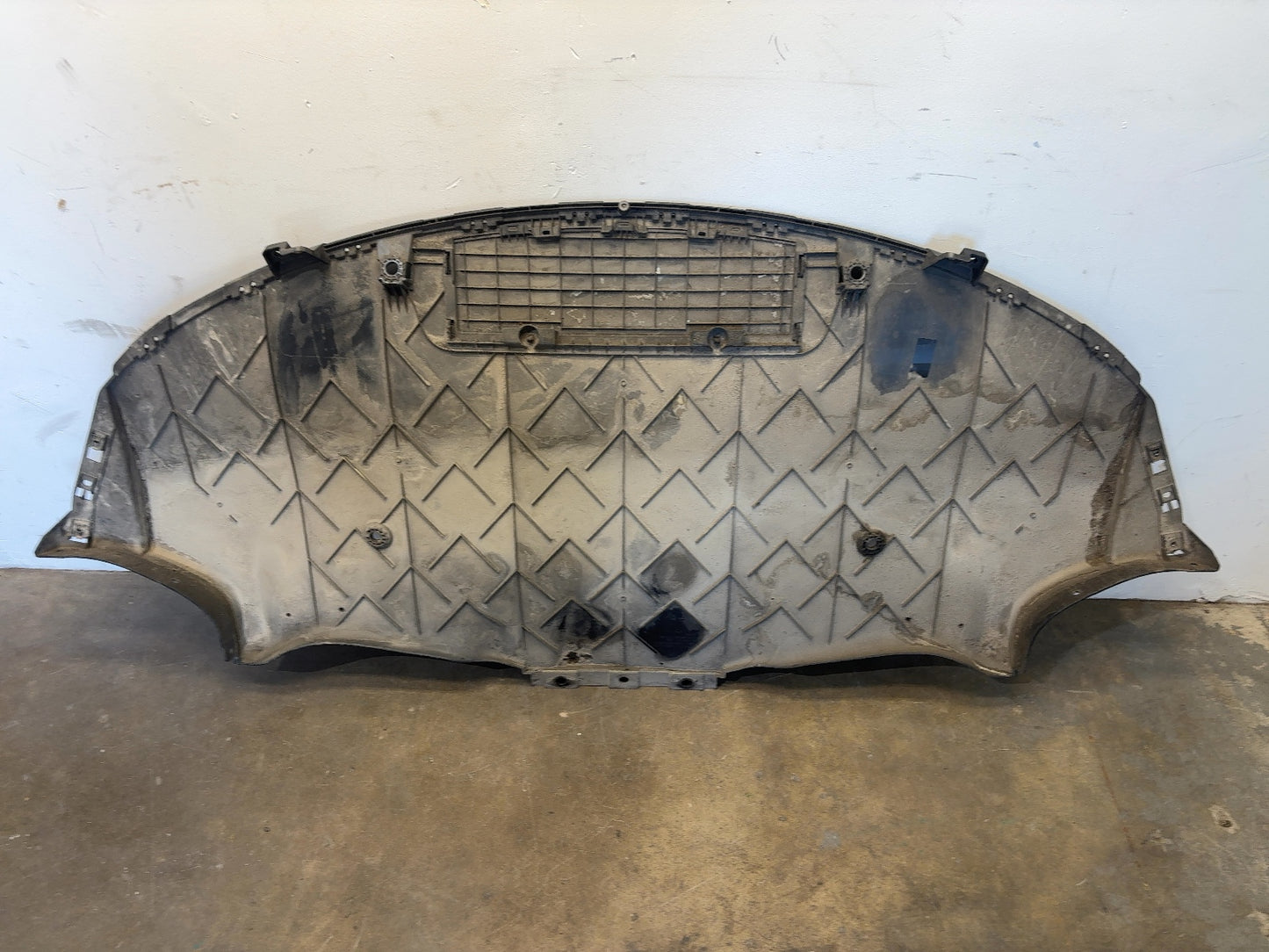 2021 Tesla Model 3 Rear Bumper Diffuser 1135410-00-A