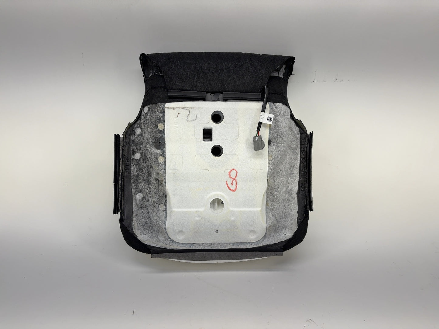 2026 Tesla Model Y Juniper Front Right Lower Cushion White 2048709-02-C