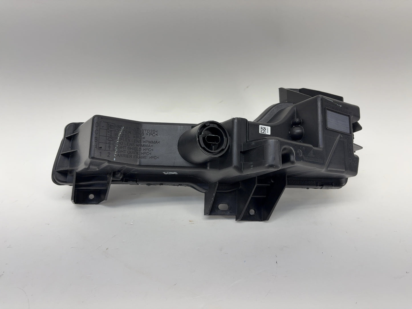 2021-2023 Tesla Model 3 Front Right Foglamp 1077390-00-F