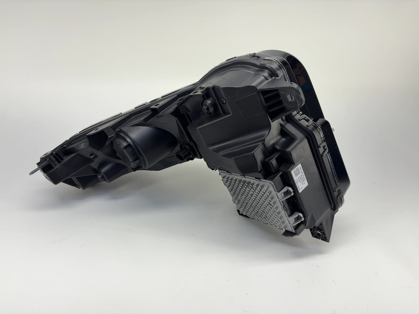 2023-2024 Rivian R1T Left Headlamp Assembly PT00000465-P
