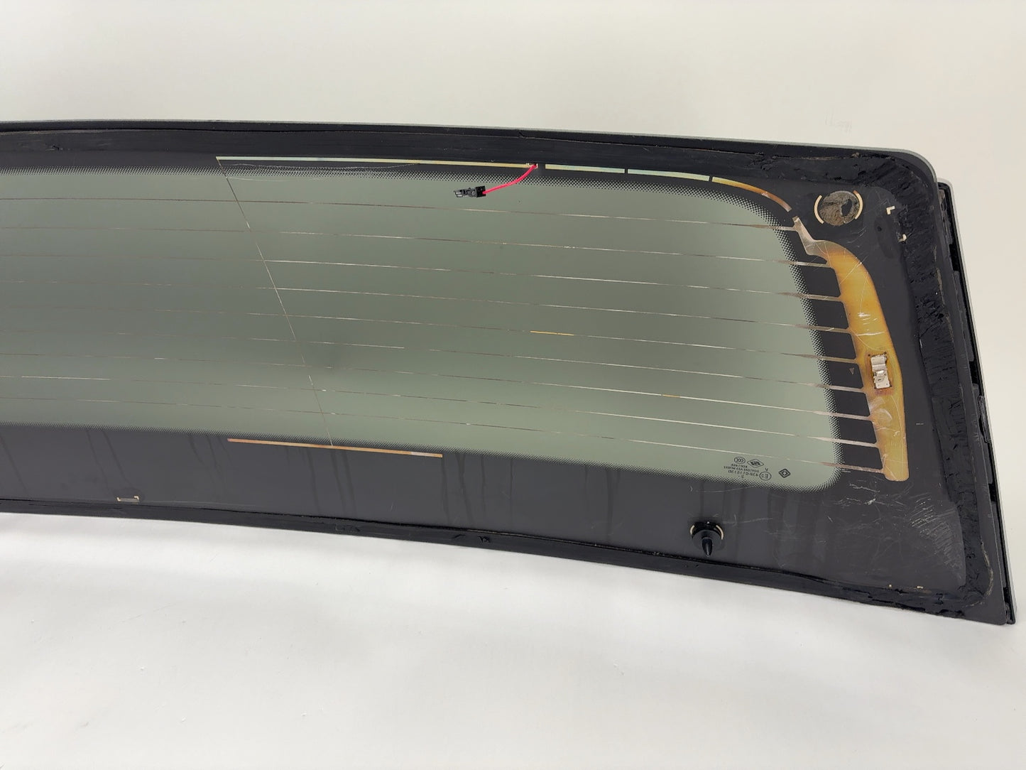 2023 Rivian R1T Rear Glass PT00000483-J