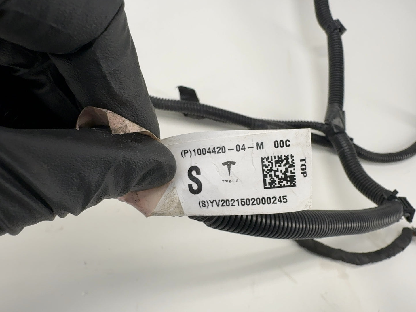 2015 Tesla Model S Front Bumper Harness 1004420-04-M