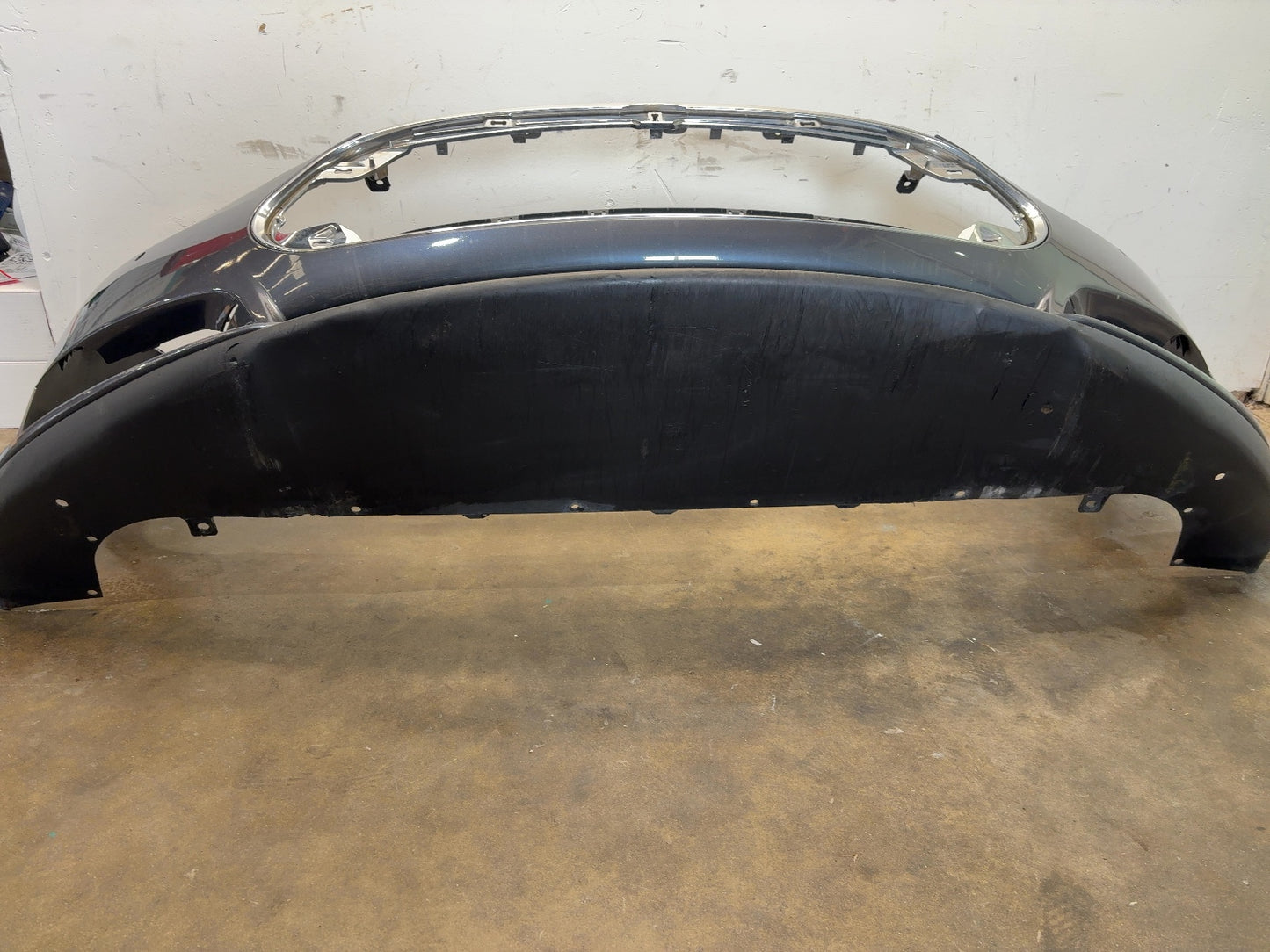 2015 Tesla Model S Front Fascia 1068760-00-A