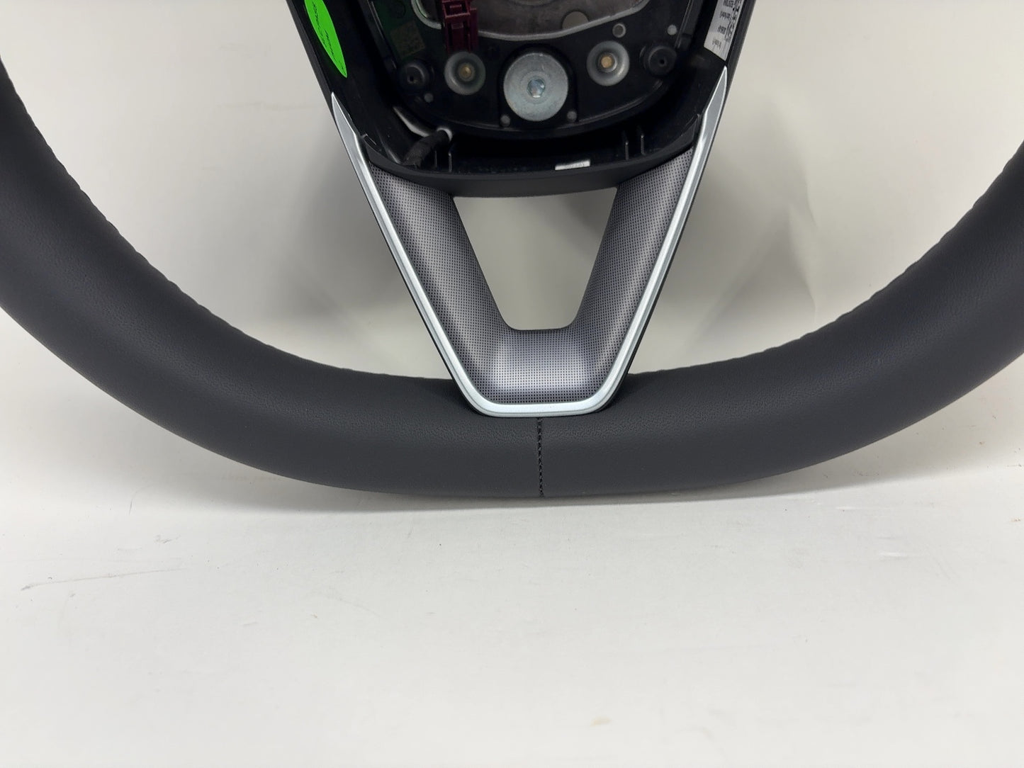2026 Tesla Model Y Juniper Steering Wheel Pur Leather 2003660-00-F