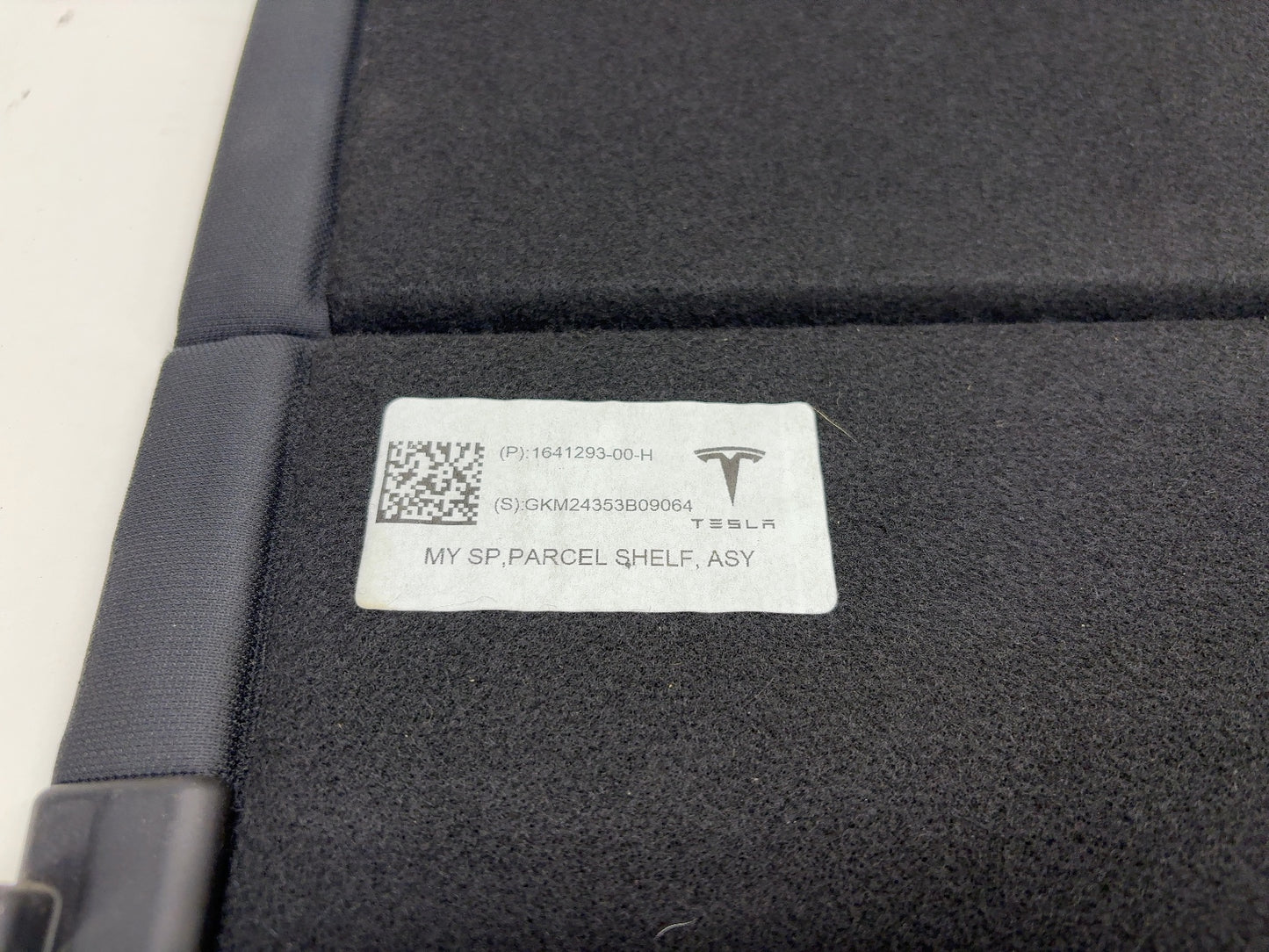 2024 Tesla Model Y Parcel Shelf 1641293-00-H