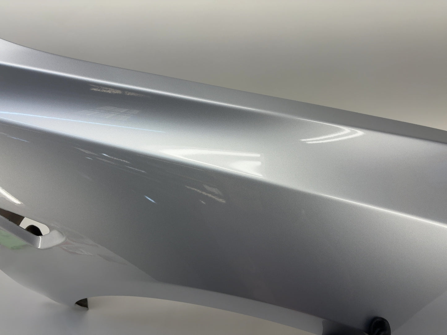 2018-2023 Tesla Model 3 Right Fender 1081400-E0-D