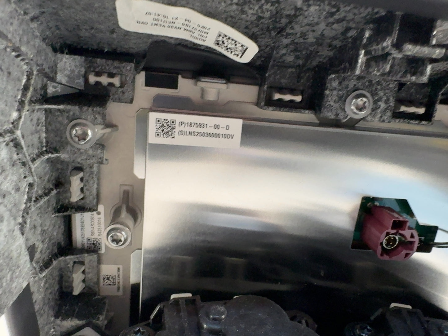 2024-2026 Tesla Model 3 Highland Rear Display 1875931-00-D
