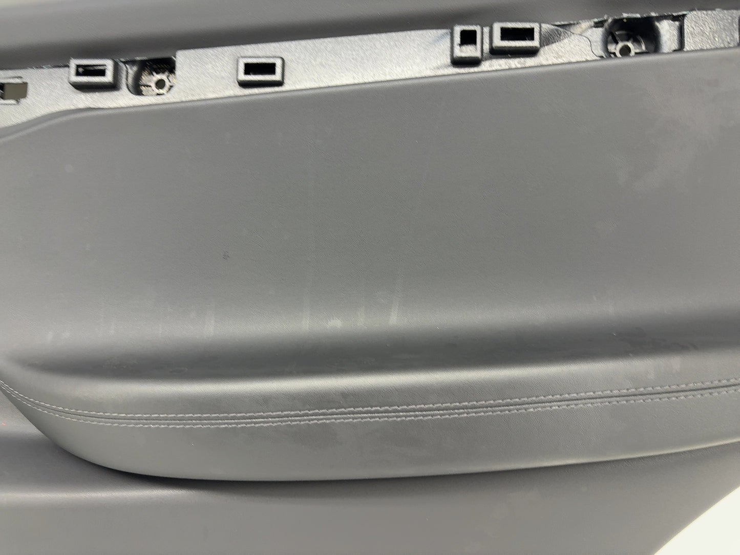 2018 Tesla Model X Rear Right Door Panel 1058004-21-I