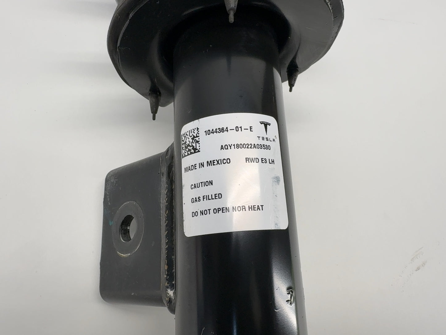 2018 Tesla Model 3 Front Left Strut Absorber 1044364-01-E