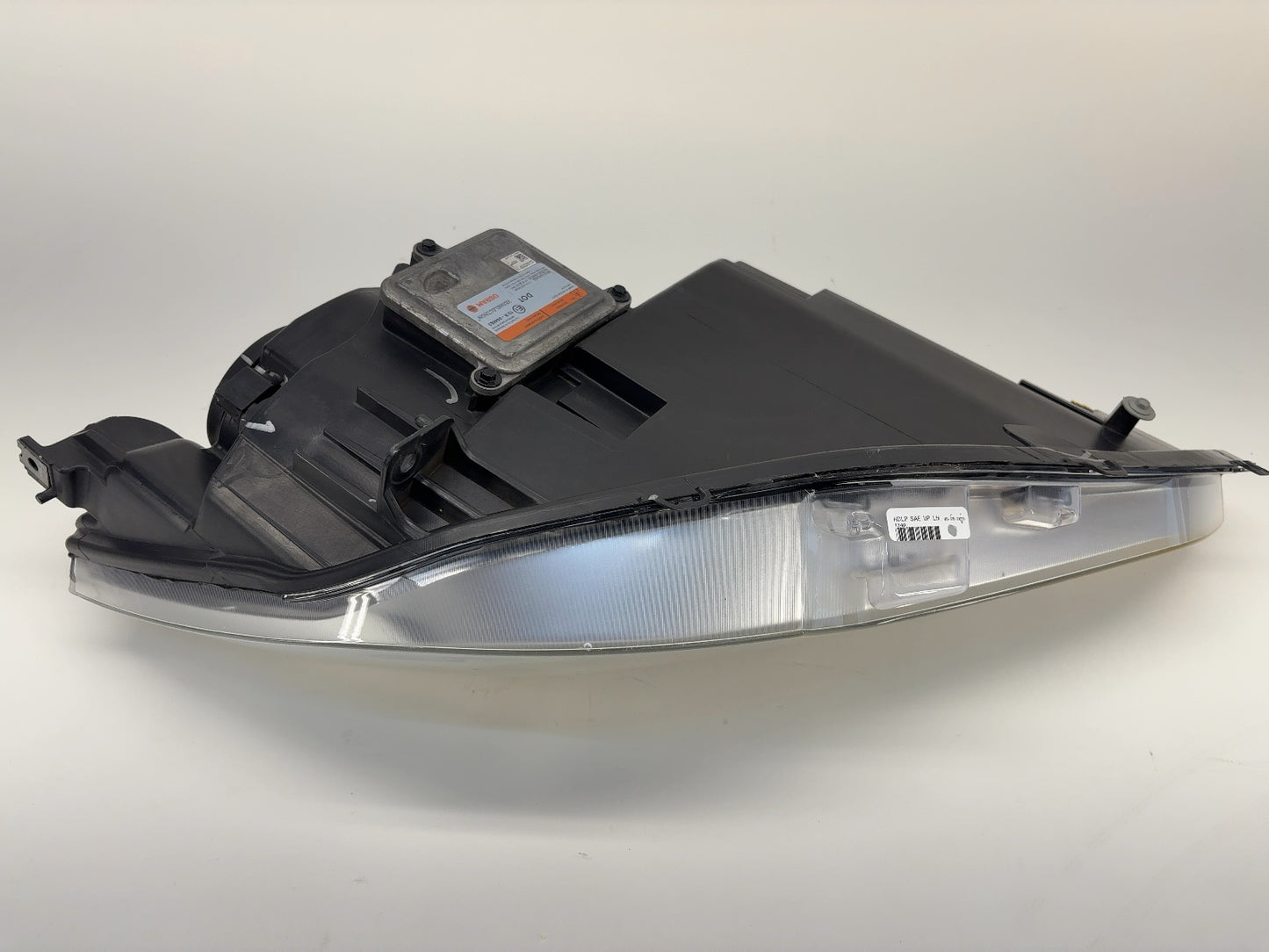 2015 Tesla Model S Left Headlight 6005906-00-D