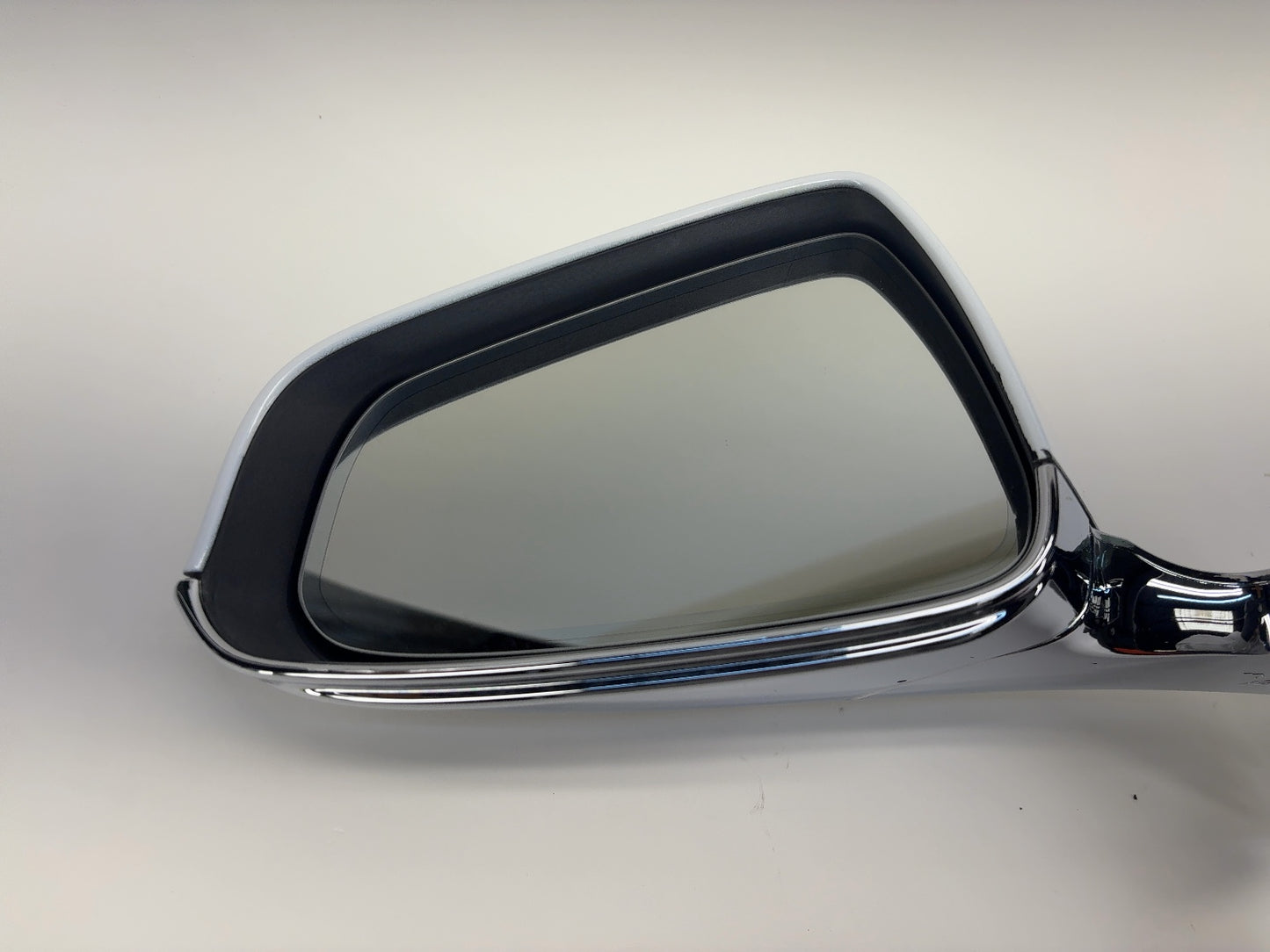2015 Tesla Model S Front Left Door Mirror Assembly 1041317-00-A