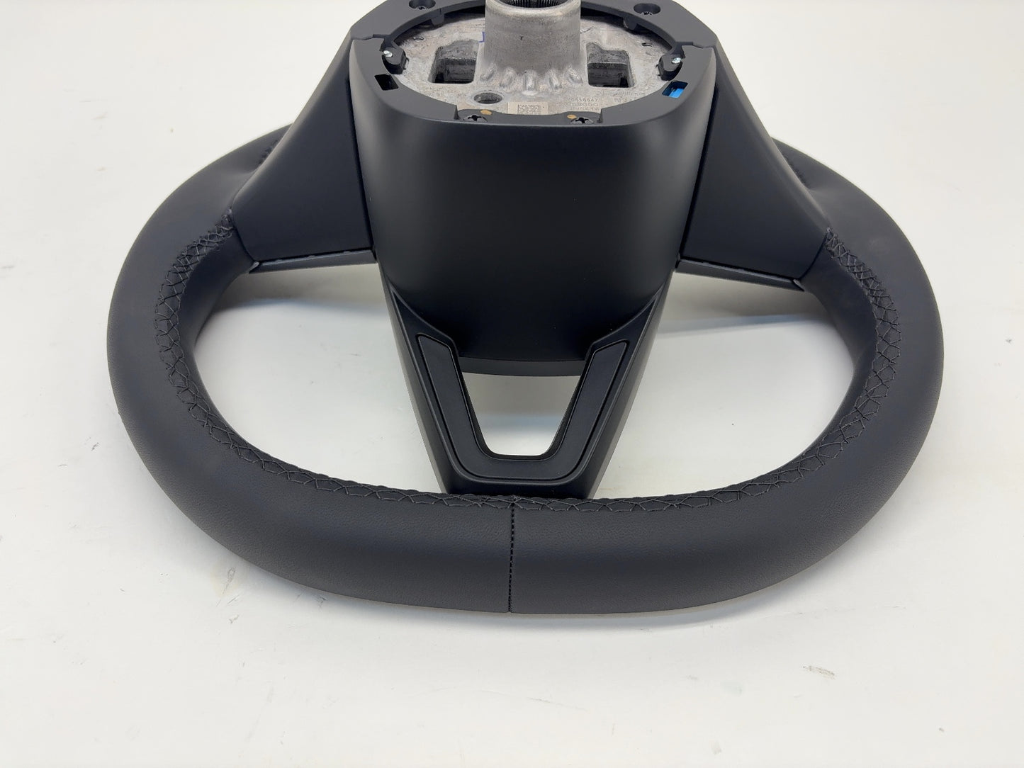 2026 Tesla Model Y Juniper Steering Wheel Pur Leather 2003660-00-G