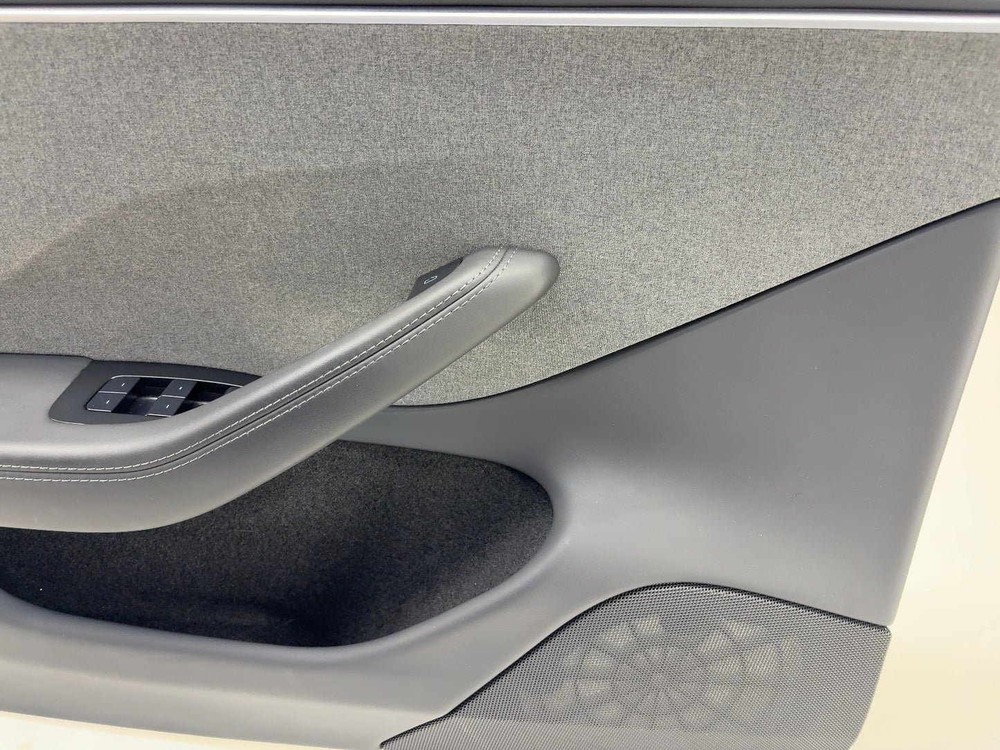 2025 Tesla Model 3 Highland Front Left Door Panel 1776730-20-E