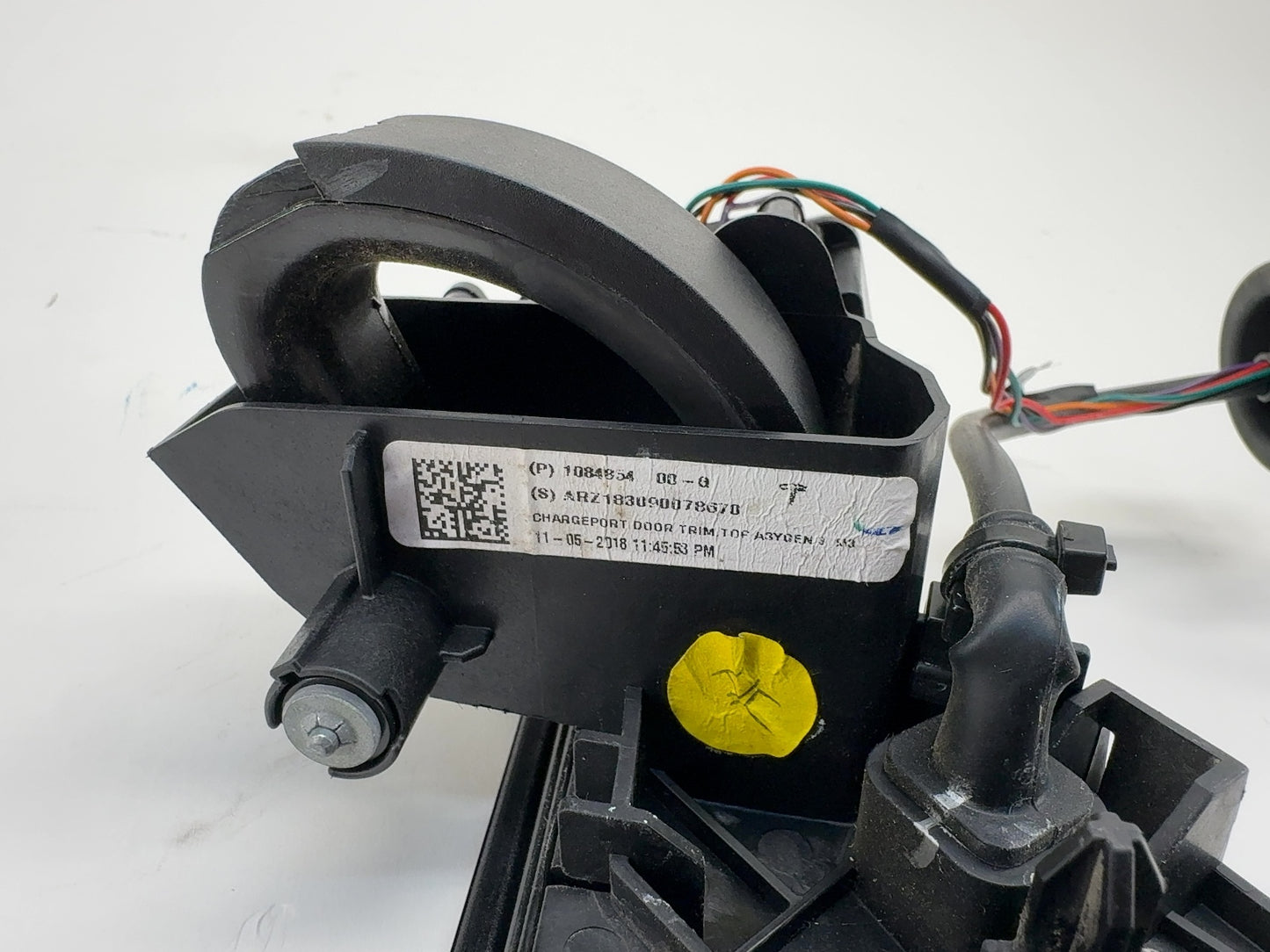 2018 Tesla Model 3 Charge Port Door 1084854-00-G