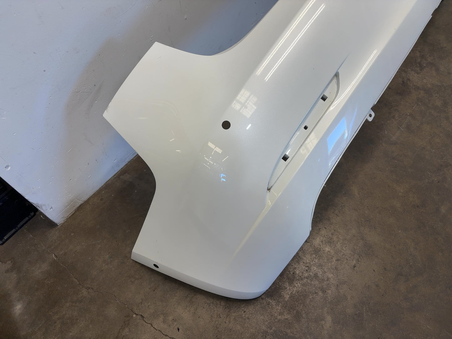 2018-2022 Tesla Model 3 Rear Fascia 1108905-S0-A