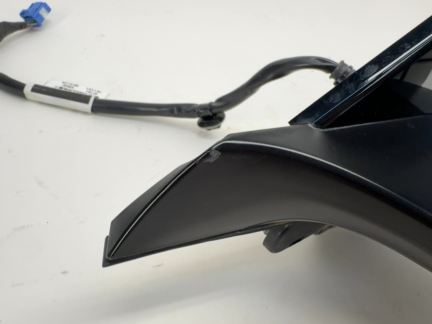 2021-2023 Tesla Model Y Front Left Door Mirror Assembly 1594111-00-B