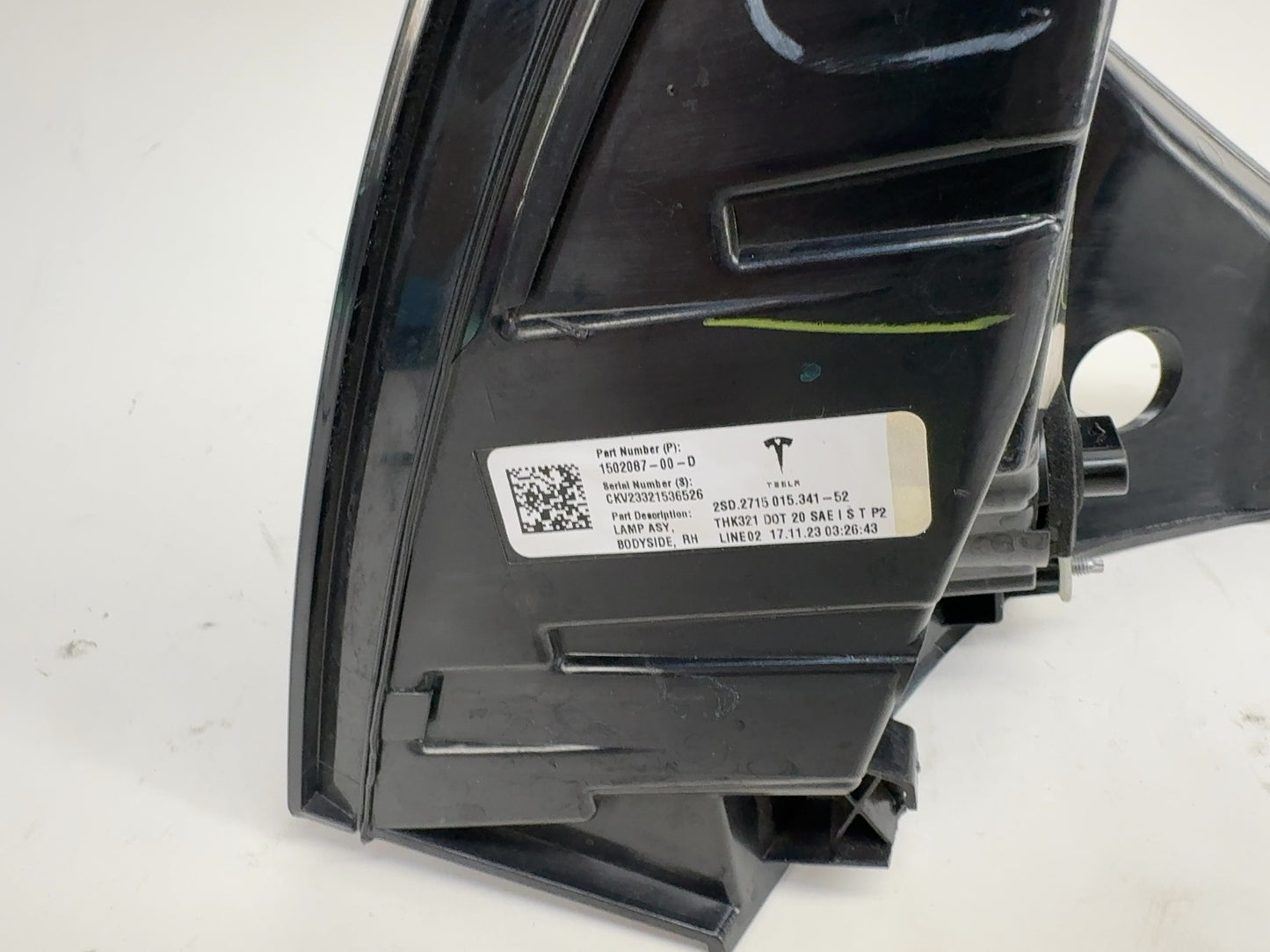 2021-2025 Tesla Model 3 Right Tail Lamp Quarter Mounted Global 1502087-00-D