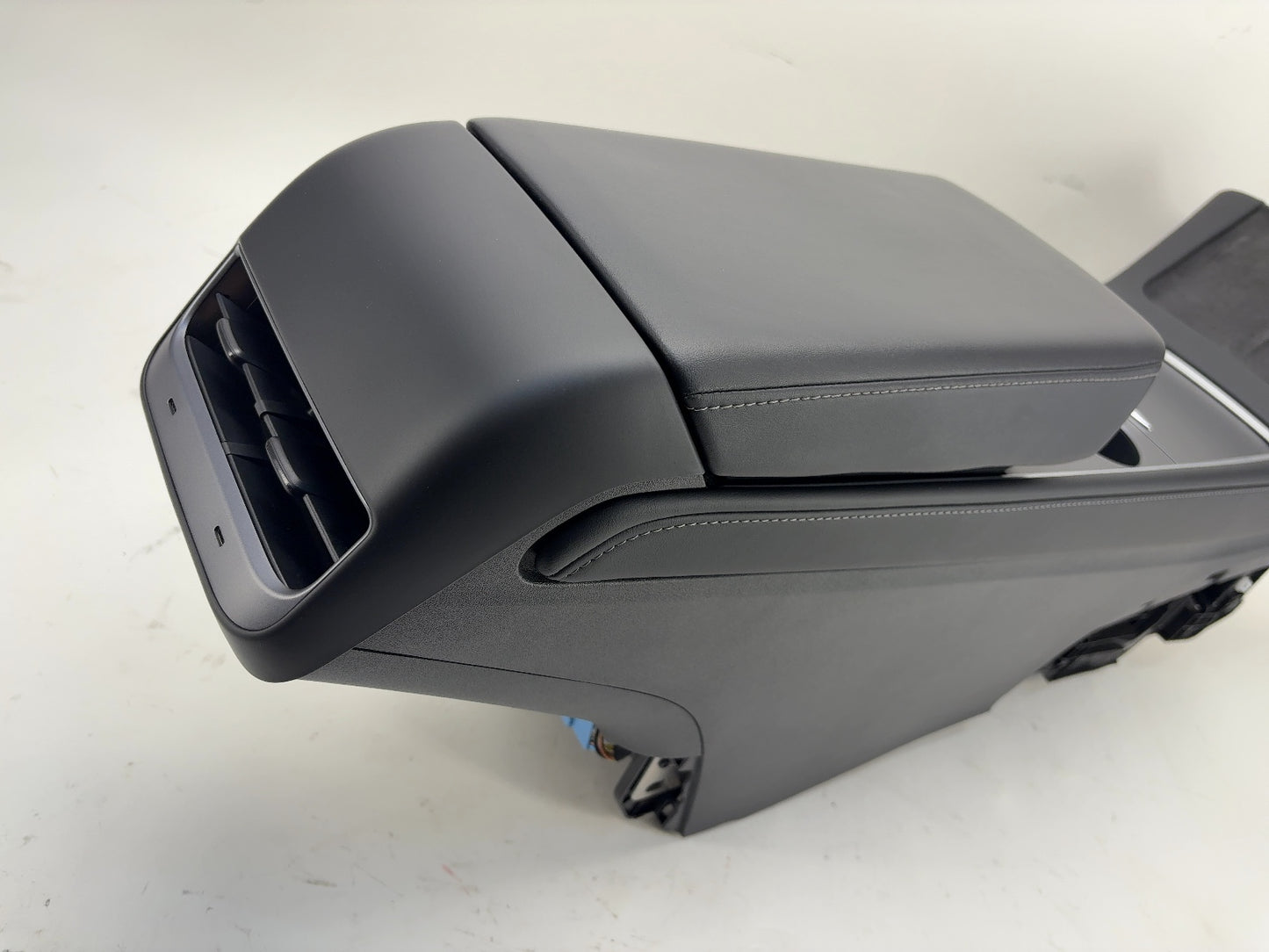 2021-2023 Tesla Model 3 Center Console 2.0 1755503-70-C