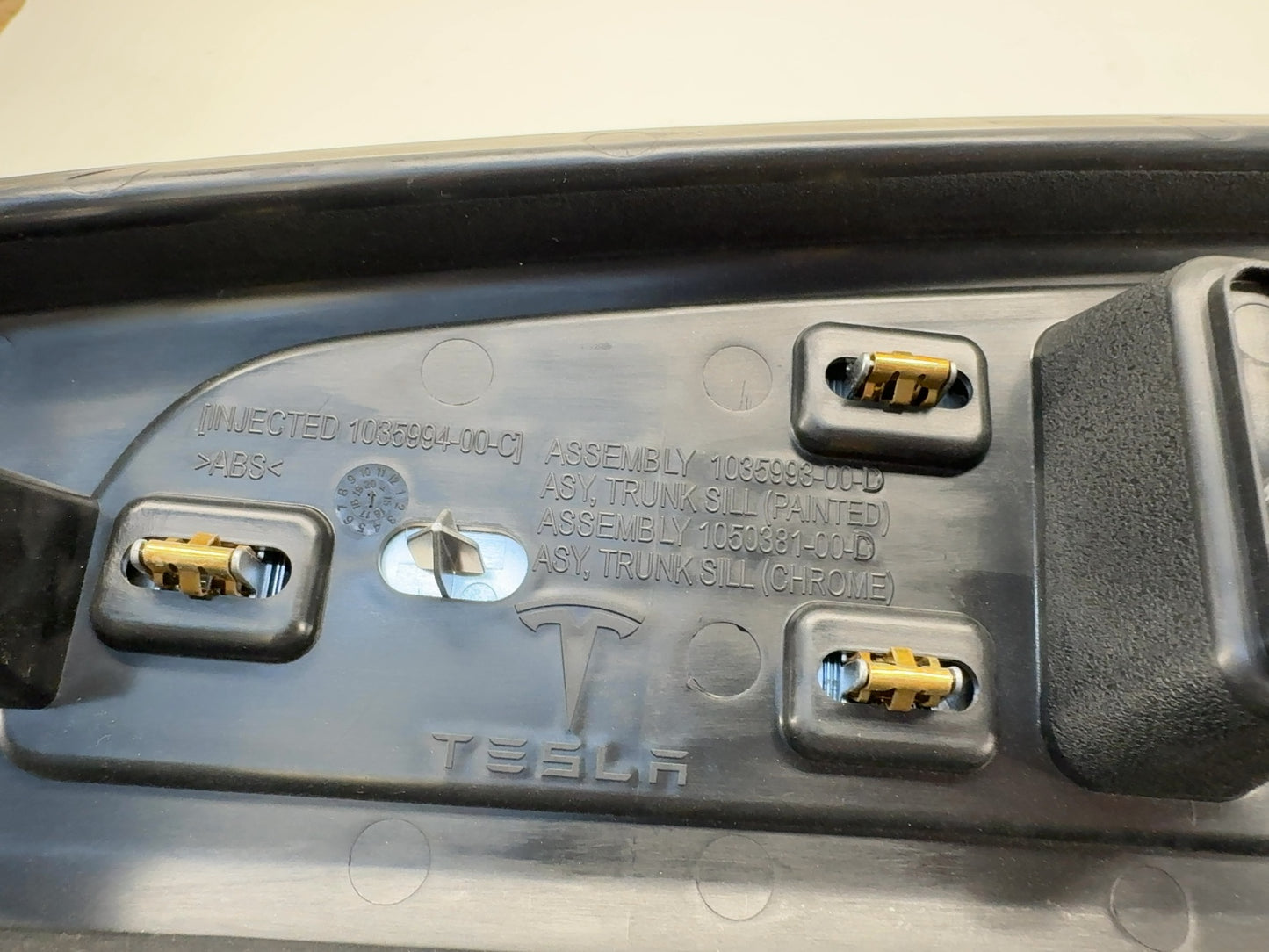 2017 Tesla Model X Trunk Sill 1035993-00-D