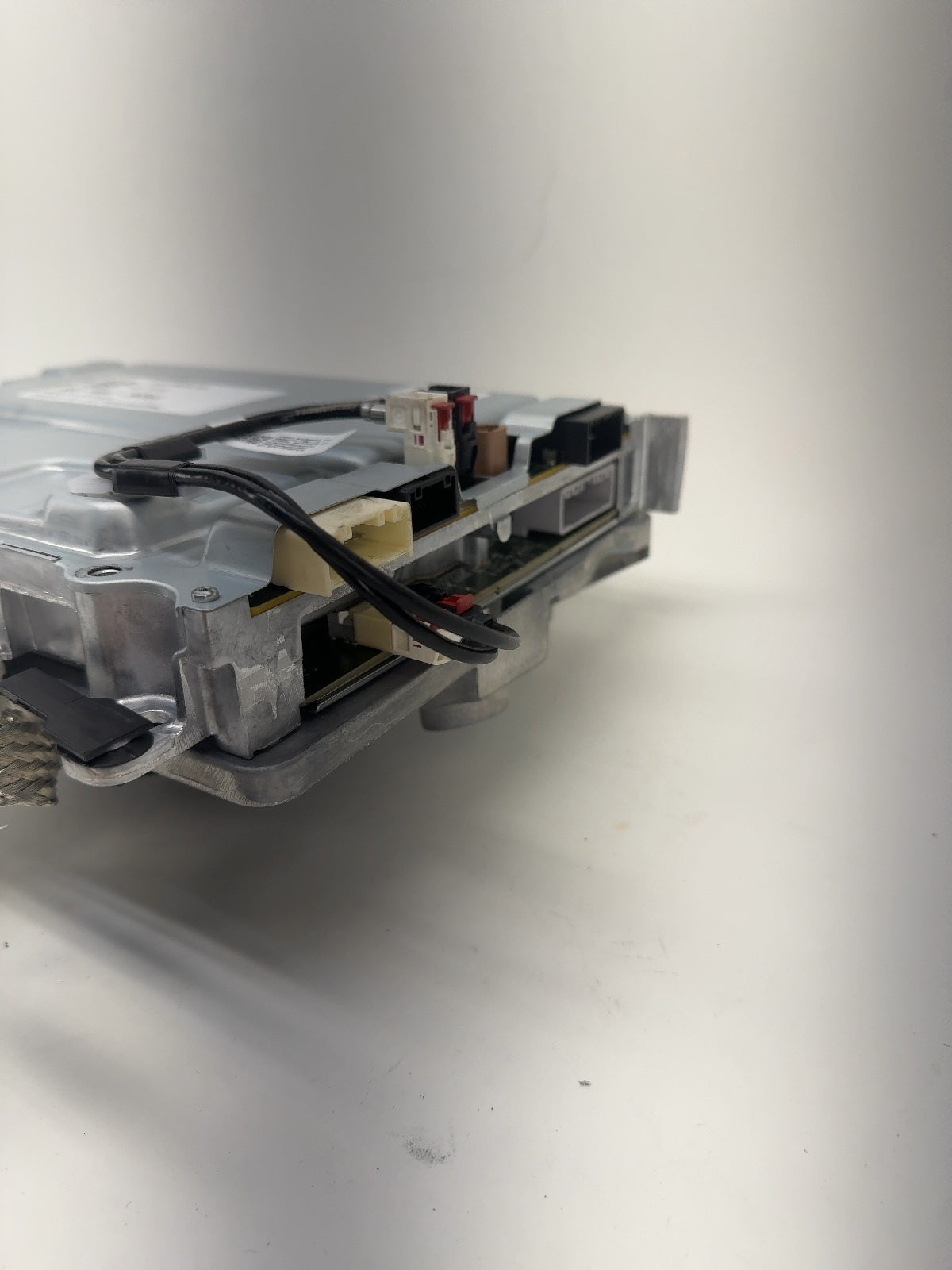 2025-2026 Tesla Model 3 Highland Car Computer With Vc Left Controller 2050302-00-A