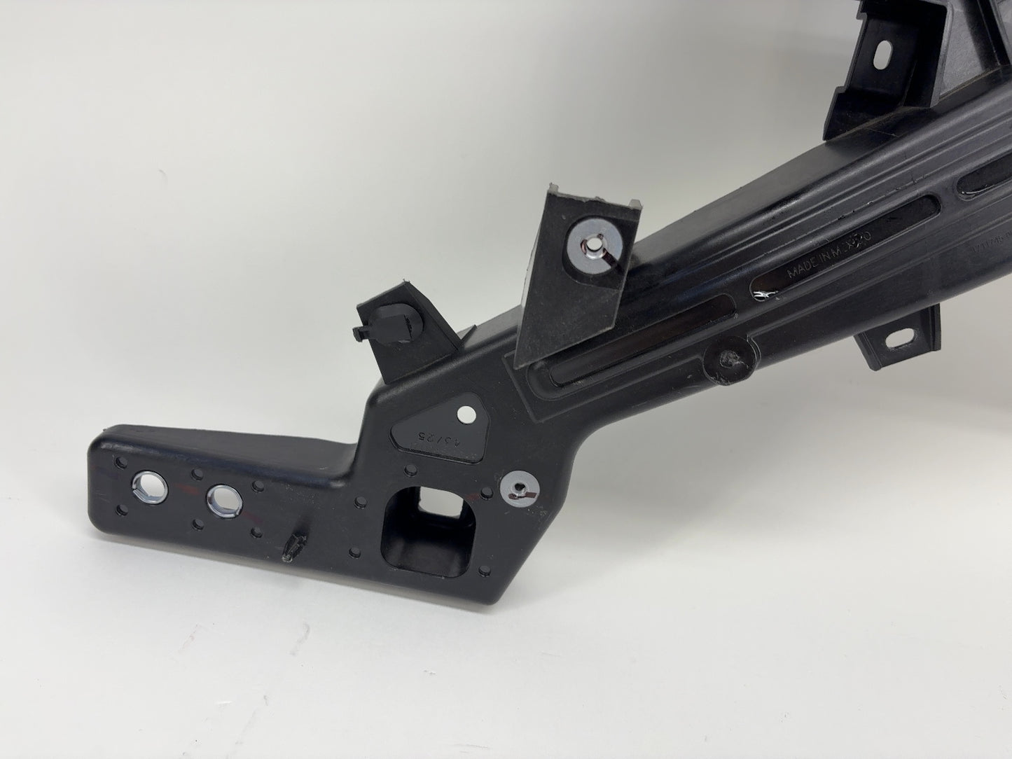 2026 Tesla Model 3 Highland Front End Carrier Note 1801913-00-C