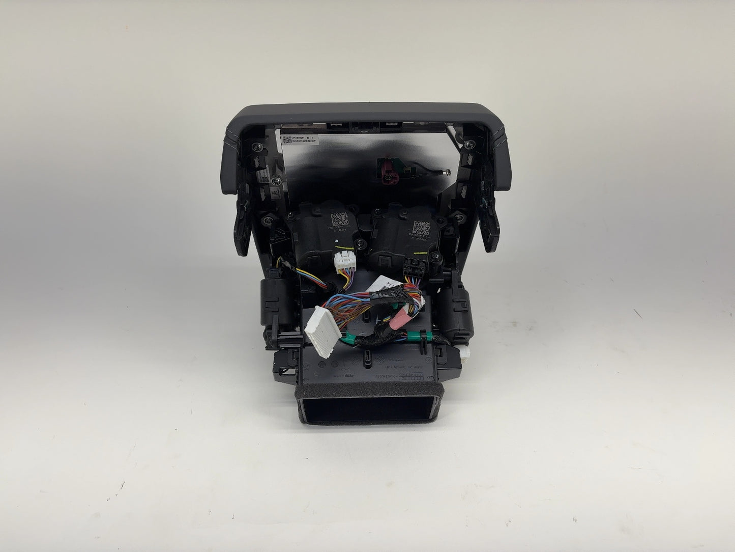 2024-2026 Tesla Model Y Juniper Rear Display 1875931-00-D