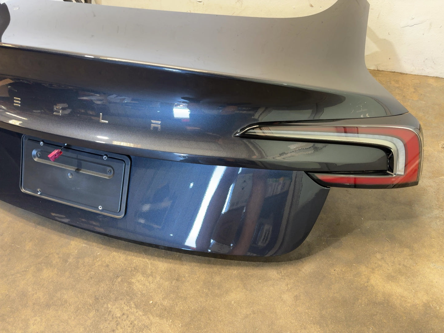 2024-2026 Tesla Model 3 Highland Trunk Lid Assembly 1714928-E0-B