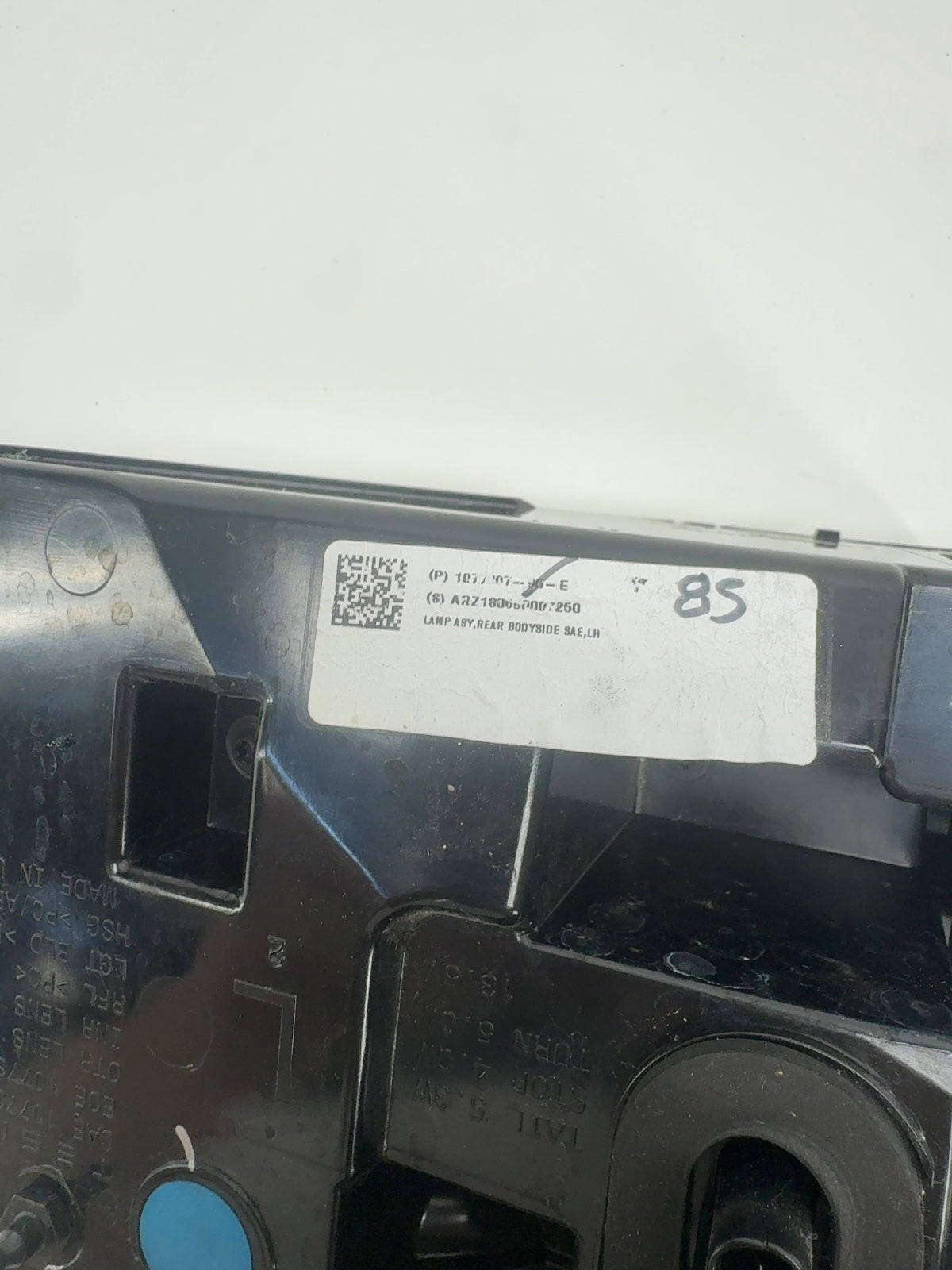 2018 Tesla Model 3 Tail Lamp Rear Bodyside Left 1077397-90-E