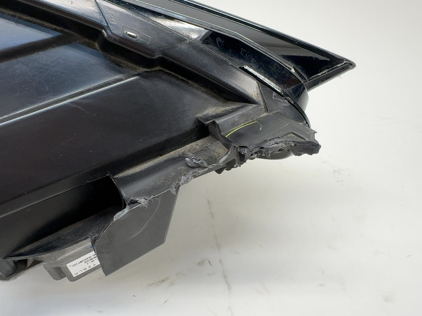 2023 Tesla Model 3 Left Headlamp 1514952-00-D