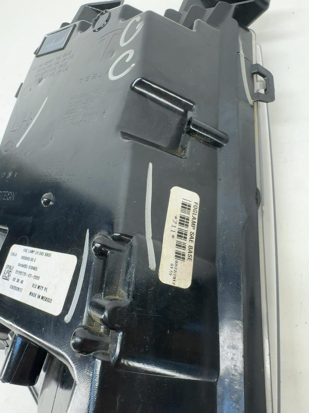 2015 Tesla Model S Left Fog Lamp 6005913-00-F