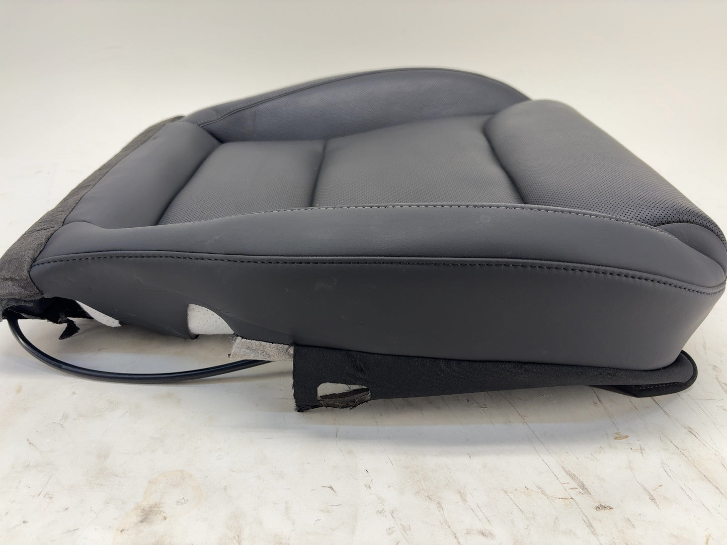 2021 Tesla Model S Front Left Seat Lower Cushion 1568598-LH-A