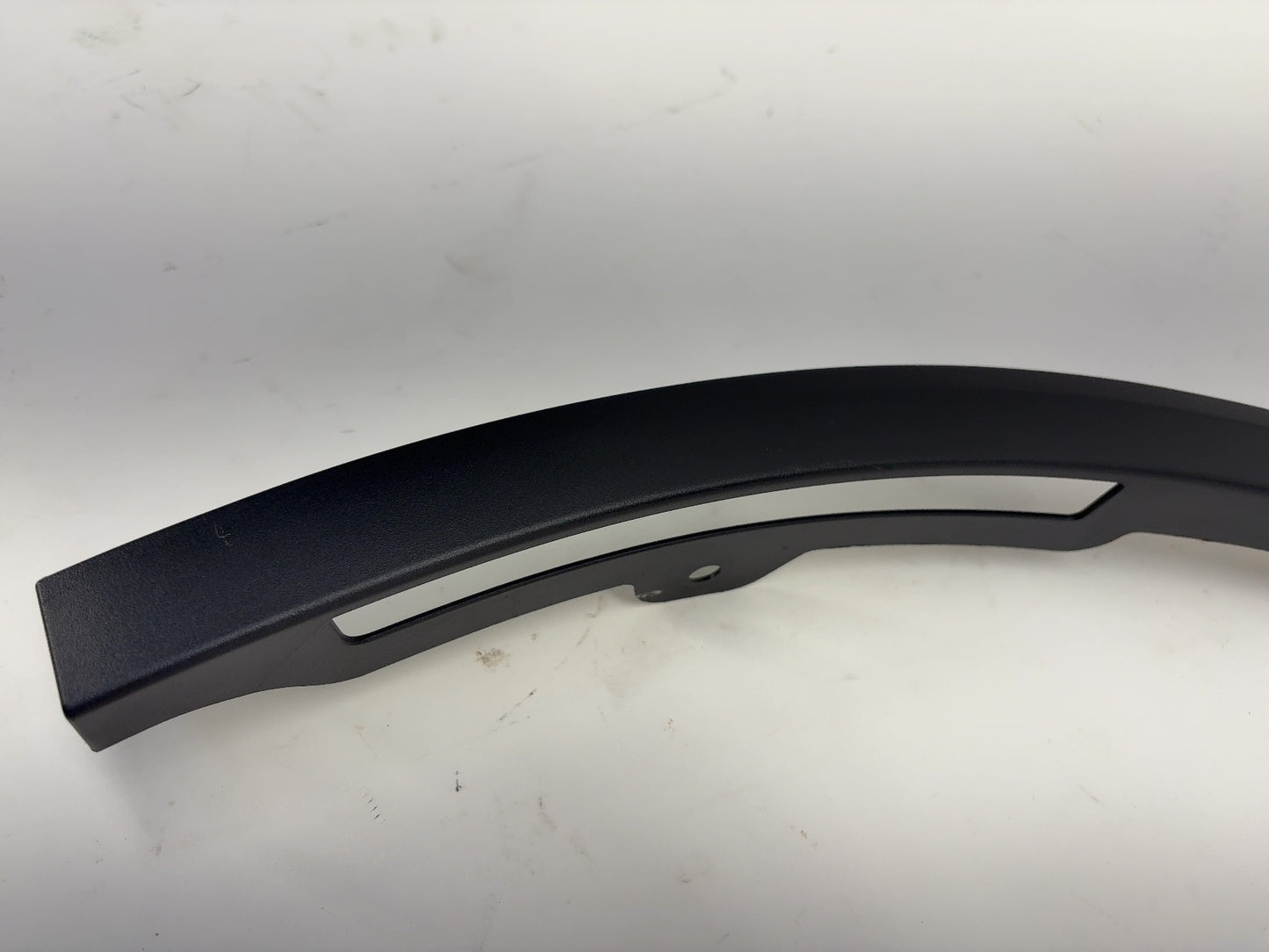2026 Tesla Model Y Juniper Front Fender Garnish Left 1937597-00-C