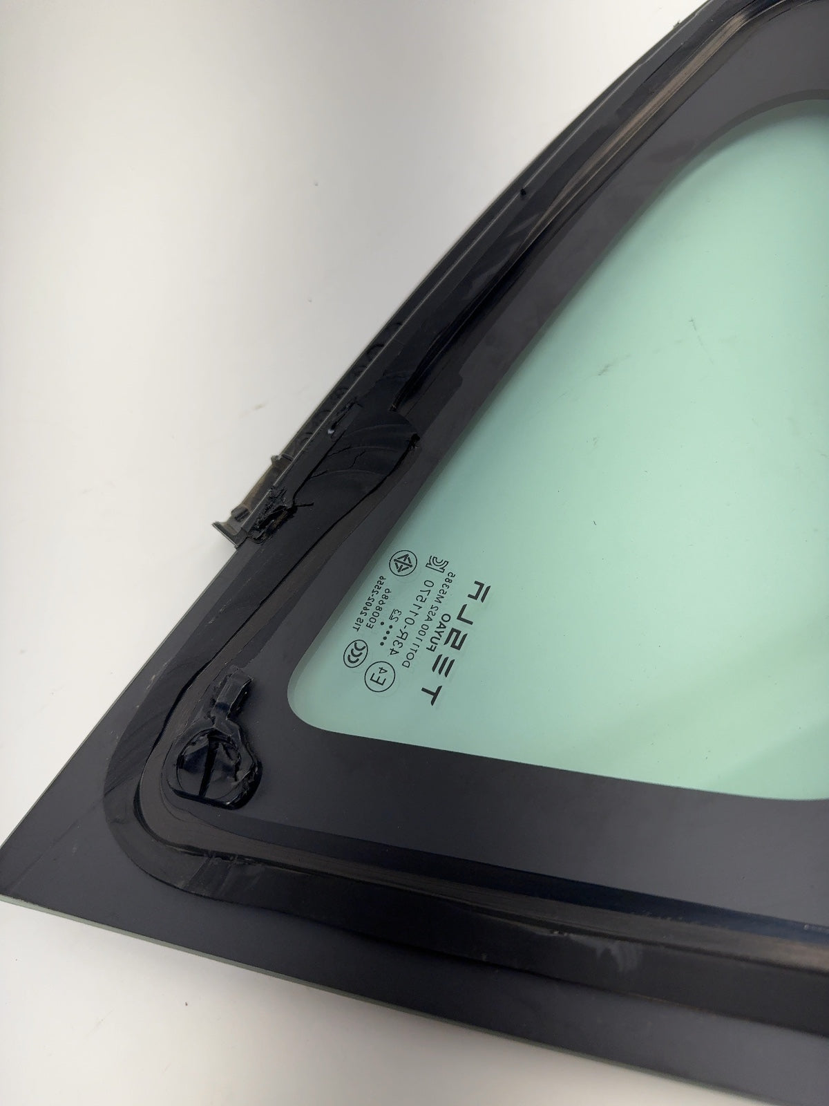 2023 Tesla Model 3 Left Quarter Glass 1514978-01-D