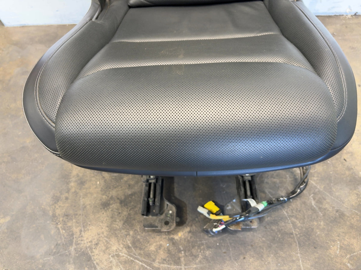 2016 Tesla Model X Second Row Seat Left 1076089-02-B